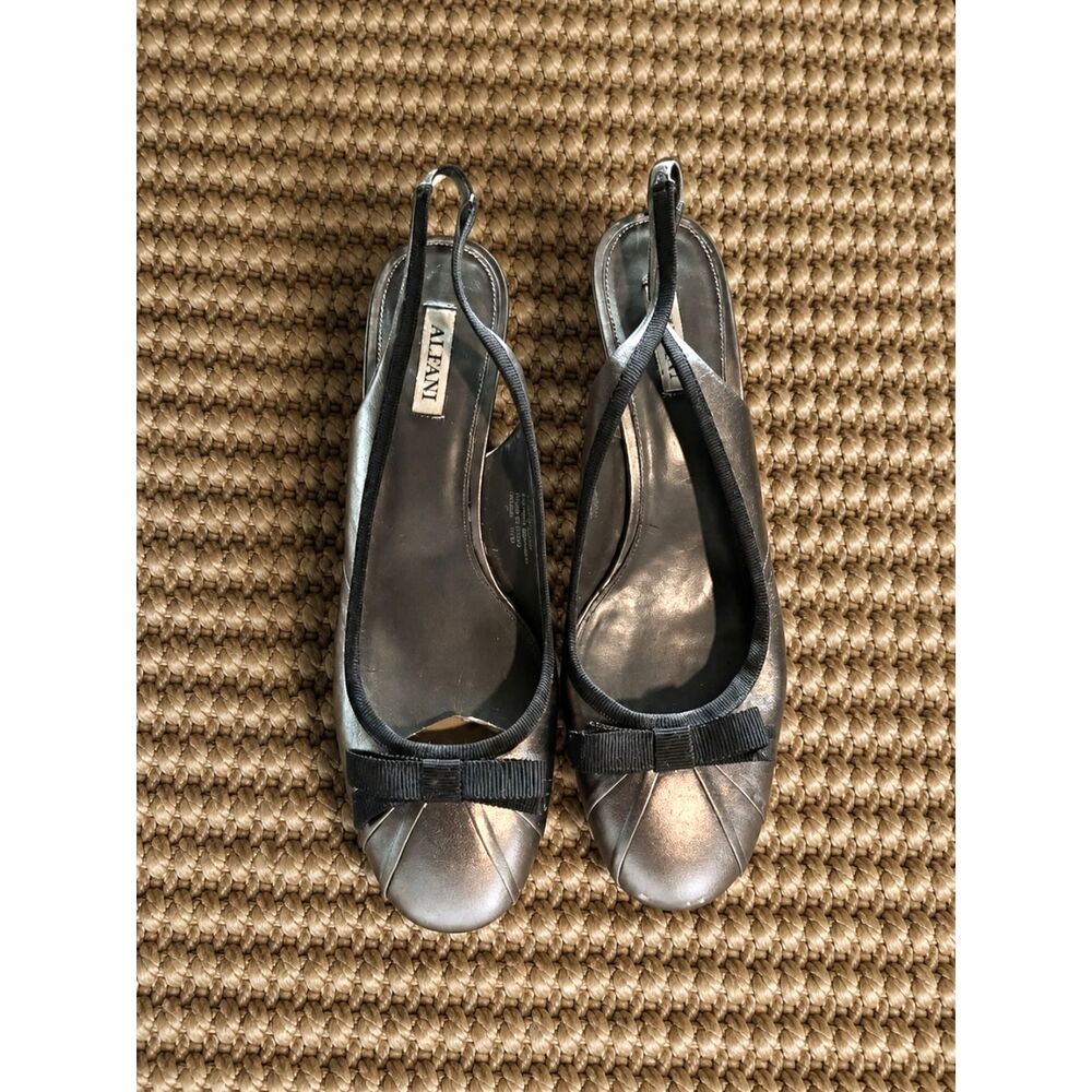 Alfani Womens Size 10M Slingback Pumps Silver Metallic Bow Heels Office Siren